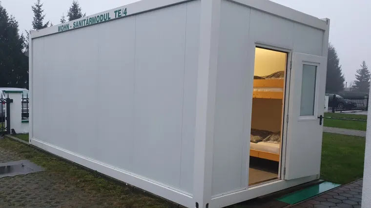 Ćorić tvrdi da kontejnere moramo uvesti, a direktor hrvatske tvrtke za RTL.hr poručuje: 'U rezervi imamo dosta kućica'