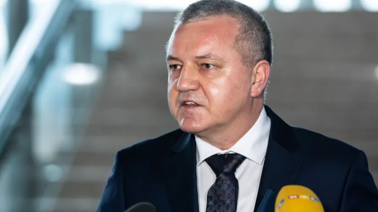 'Gradit ćemo na trusnom prostoru, prostoru za koji nam seizmolozi tvrde da će se neće smiriti iduće dvije godine'