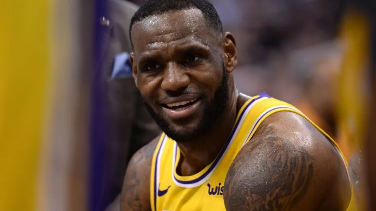 'U&scaron;uljat ću se u dvoranu i pucati LeBronu u glavu na time-outu'