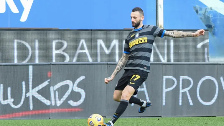 Na sebi su imale njegov za&scaron;titni znak, pogledajte &scaron;to je imao na nogama