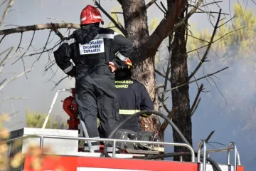 U izgorjeloj kući vatrogasci pronašli tijelo starije žene