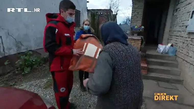 Svi žele pomoći Banovini, ali sada nekih stvari ima previ&scaron;e, a drugih premalo: Evo kako možete pomoći, a kako odmažete