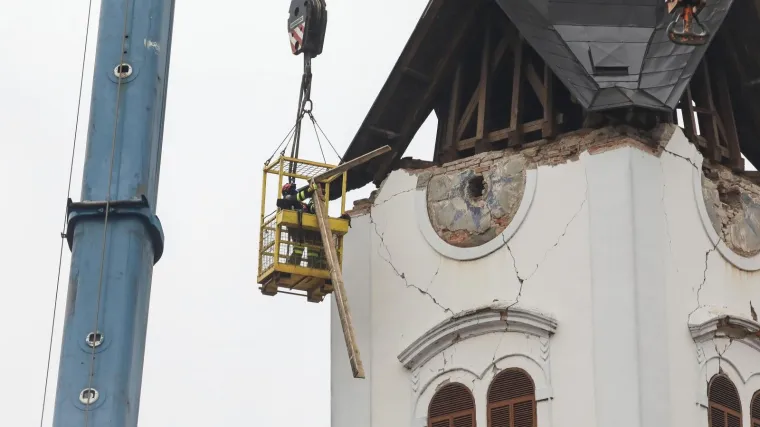 Toranj bi se trebao spu&scaron;tati u subotu ili u nedjelju
