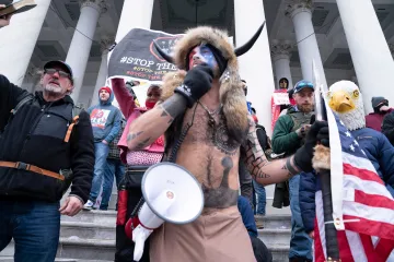 Među uhićenima 'vuk iz Yellowstonea' i mjesni zastupnik; Evo za &scaron;to ih se tereti
