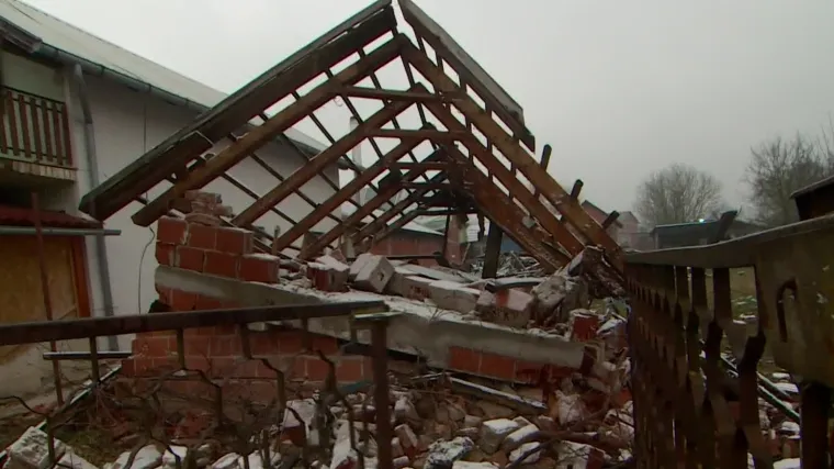 Kako 13 dana nakon potresa izgleda život u razorenim petrinjskim selima