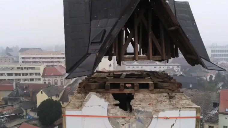 Mnogi jo&scaron; traže adekvatan smje&scaron;taj, prijavljeno je vi&scaron;e od 30 tisuća o&scaron;tećenih kuća, a statičari su ih pregledali tek oko polovice