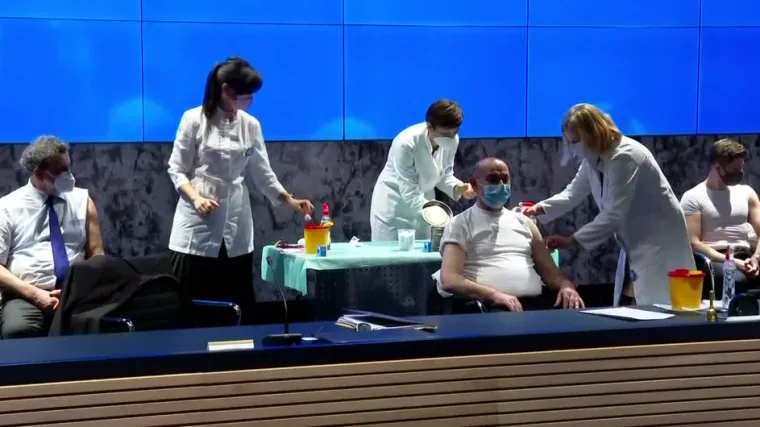 Epidemija u Hrvatskoj usporava, ali opu&scaron;tanja nema! Evo tko se dosad sve cijepio, tko su prioriteti i kakva je uopće strategija