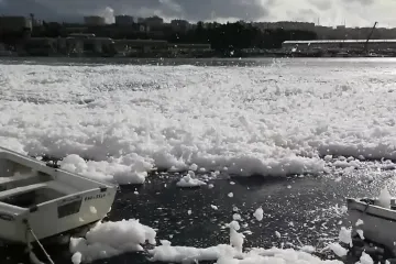 Ispuštaju naftu i pjenilo u more, pale otpad s brodova, a mještani se guše od nezdravog zraka: Potraga donosi priču iz zagađenog Vranjica
