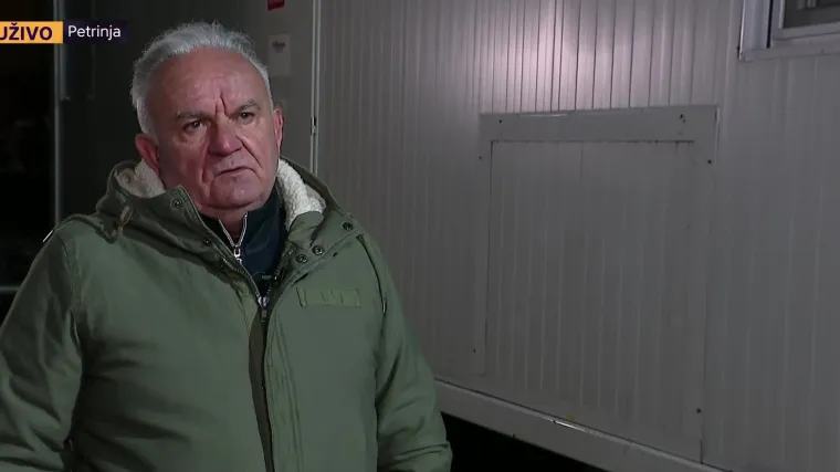 Gradonačelnik Dumbović o dovr&scaron;etku smje&scaron;taja za građane: 'Mi to moramo napraviti za 20 dana, moramo dati sve od sebe'