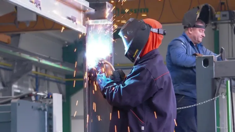 Direkt u međimurskoj tvornici koja proizvodi mobilne kućice: Radnici prekinuli godi&scaron;nji, svaki dan ih naprave 30