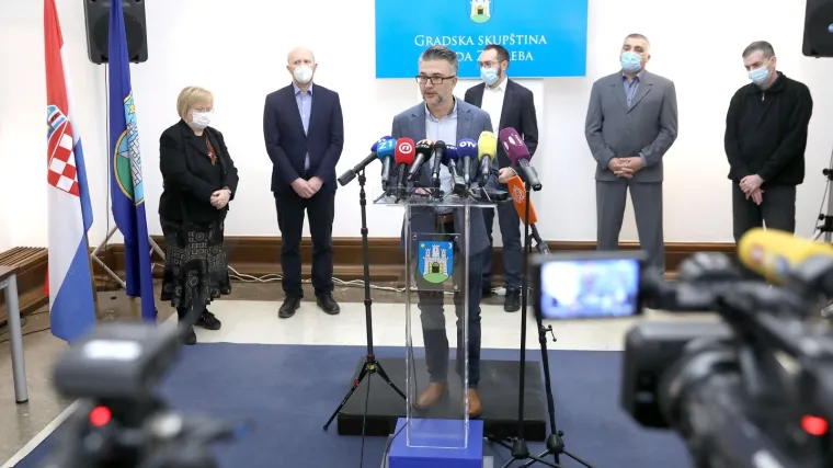 'Bandićeva reakcija na potres na Baniji je zaka&scaron;njela i nesolidarna'