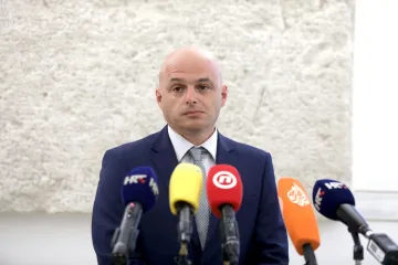 Plenković: 'Ne možemo svaki put pogoditi. Možemo i greške priznati'