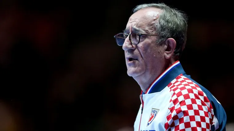 'Kao da je rat, na trening nas prati &scaron;est oklopnih vozila'