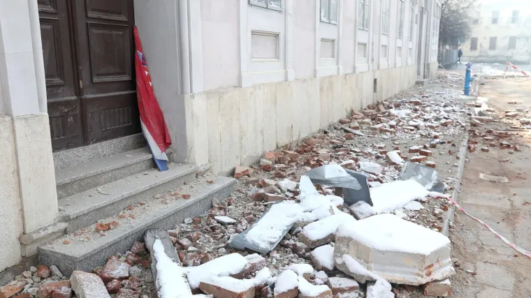 Novi potres zatresao petrinjsko područje, magnituda mu je bila 4,1: 'Dvaput zatutnjalo i dobro zatreslo kuću'