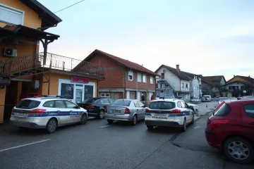 'Čuo sam repetiranje automatskog oružja'