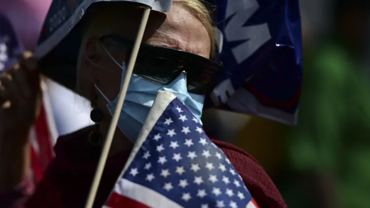 Najvi&scaron;e od svih: SAD prema&scaron;io 400.000 umrlih od koronavirusa dan prije Bidenove inauguracije