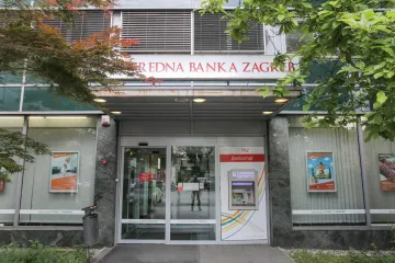 Razbojnici upali u poslovnicu Privredne banke Zagreb