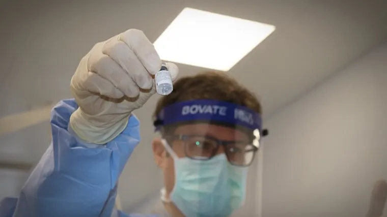 Djelatnici dubrovačke bolnice opisali simptome, najvi&scaron;a temperatura je bila 39.5 stupnjeva