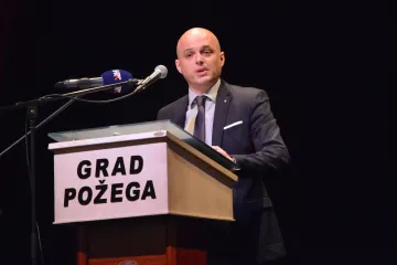 Nakon objave tajnih snimki USKOK pretražio njegov ured i dom