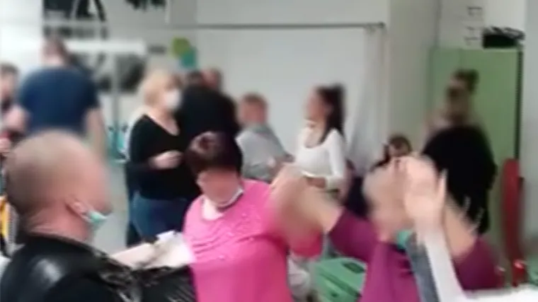 Dio građana poku&scaron;ava naći opravdanje za djelatnike s tuluma u KB Dubrava: 'I oni su samo ljudi od krvi i mesa'