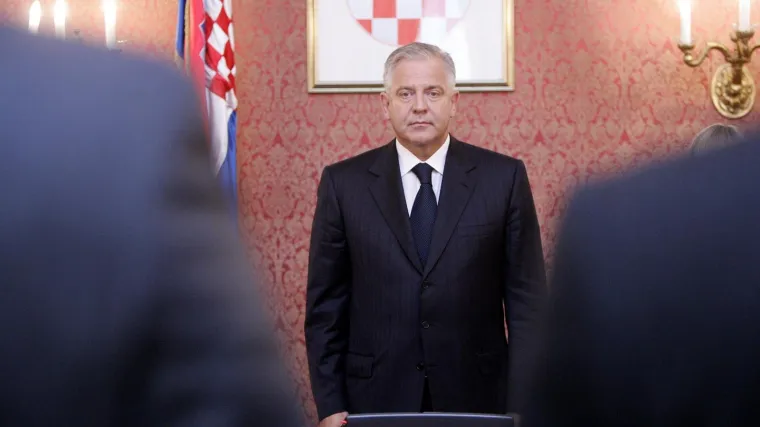 Sanader uputio pismo javnosti i poručio: 'Vrhu vlasti odgovara da budem u zatvoru! Borit ću se i dalje'