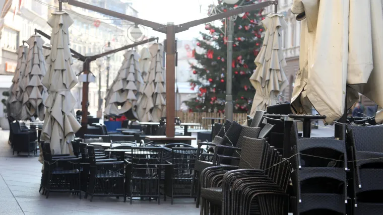 Jasna poruka iz udruženja zagrebačkih ugostitelja: 'Svi smo za to da se 1. veljače otvore svi lokali. I unutra i na terasama'