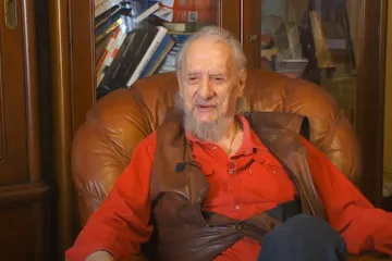 Bio je jedan od najglasnijih antiratnih aktivista i protivnika Milioševićeva režima