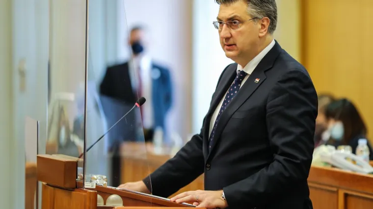 Plenković: 'Strategija je kvalitetna, s ponosom je predstavljam!'; Oporba iznijela niz kritika