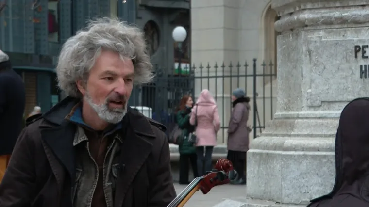 On se ne žali, nego svira: Upoznajte dobitnika Porina koji svaki dan svira na zagrebačkim ulicama