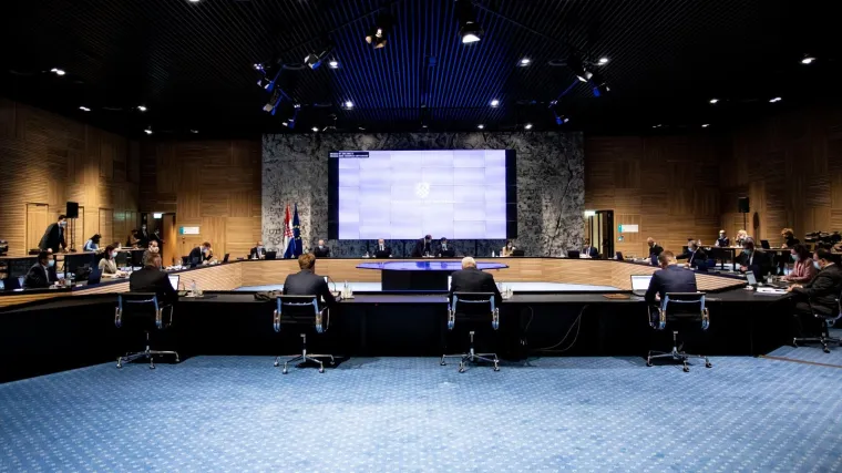 Vlada odlučila: Svi učenici se vraćaju u osnovne &scaron;kole, a dopu&scaron;taju se samo treninzi na otvorenom