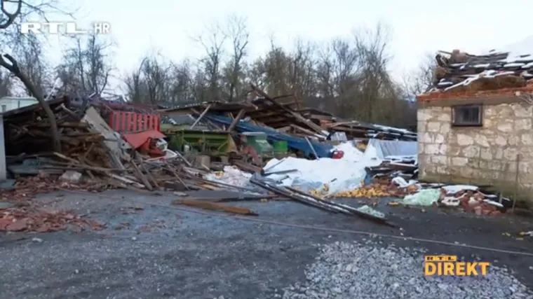 Prekupci na Banovinu za kravu vrijednu 1500 eura plaćaju 450: 'Nudili su mi 22 kune za kilogram teleta, to je mizerija&rsquo;