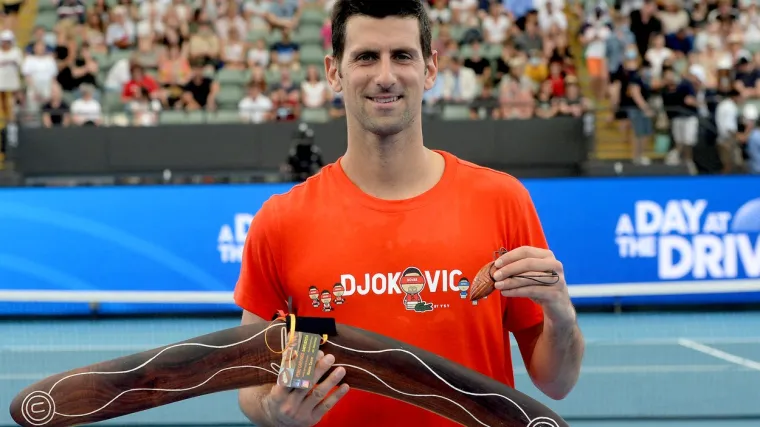 Novak se povukao s egzibicijskog meča, a onda se dogodio veliki preokret