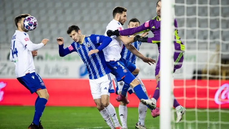 Vrlo rano primili efektan gol. Cakta&scaron; proma&scaron;io penal, zapucali previ&scaron;e zicera