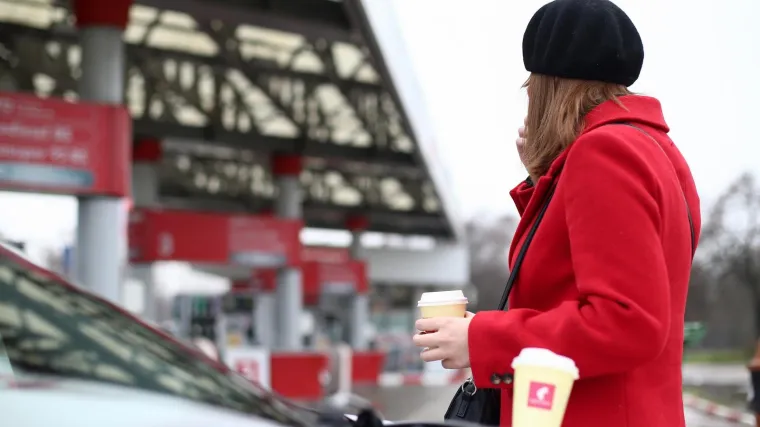 VIDEO Pitali smo vas: Kave za van i dalje možete uzeti svuda, samo ne u kafićima. &Scaron;to mislite o tome?