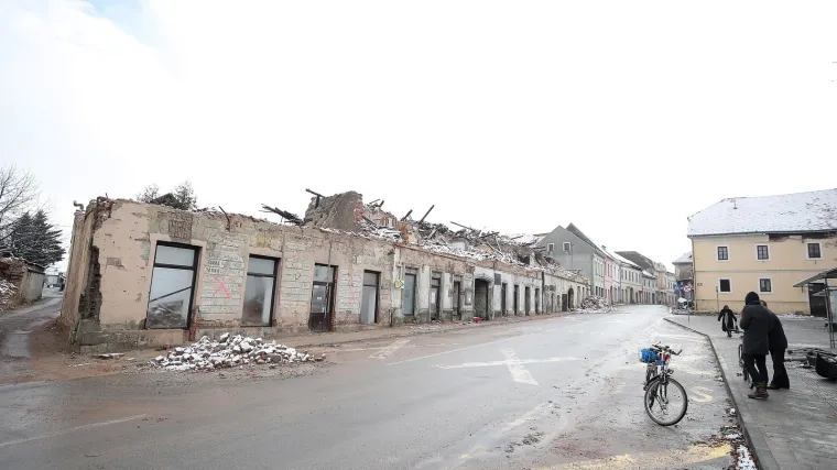 &Scaron;to umjesto 'Petrinjke'? Građani žele bazen, igrali&scaron;te, centar sa sadržajima...