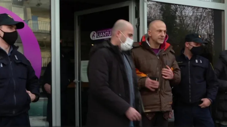 Poduzetnički bunt diljem Hrvatske -  U Zagrebu otvorio teretanu pa zavr&scaron;io u pritvoru. U Čakovcu dijelili kavu za van