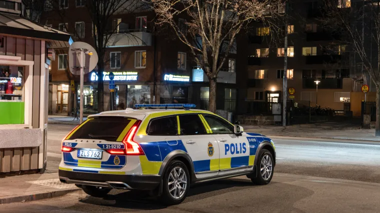 Sukob bandi? U pucnjavi u &Scaron;vedskoj ozlijeđeno najmanje petero ljudi. Čuvaju ih snage sigurnosti