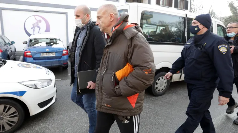 Policija upozorila kćer vlasnika teretane koja je spomenula prosvjed: 'Nemojte to raditi'