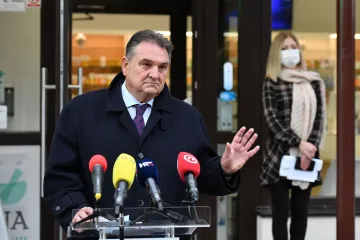 'Ne pada nam na pamet podržati uništenje te institucije, zalažemo se za nešto drugo'