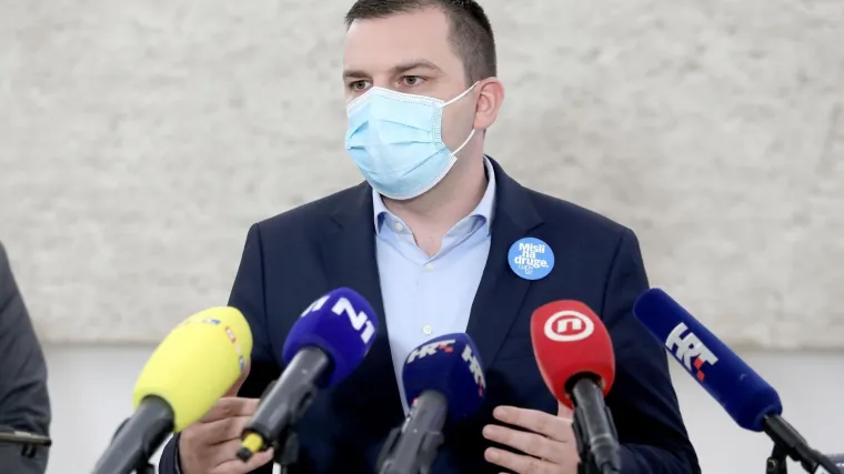 Vladajuća većina odbit će ukidanje članarina za HGK, ali Vlada će izraditi svoj prijedlog kojim će - ukinuti članarine u HGK?