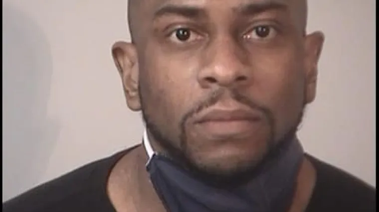 Tip je krišom promatrao žene u svlačionici teretane, a onda je dobio ono što je zaslužio