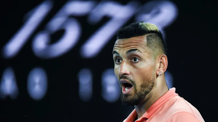 Usred meča odbio igrati, molili ga da se vrati pa ipak slavio