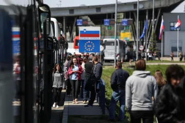Odsad i dnevni migranti moraju imati negativan test
