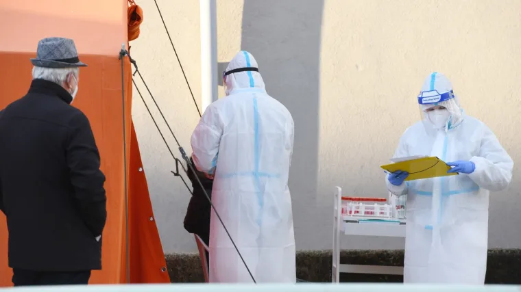 Nove brojke: 549 novih slučajeva zaraze koronavirusom, preminulo 16 osoba