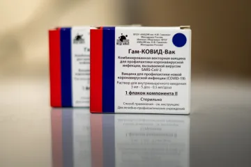 Njemačka tvrtka prva je stvorila cjepivo, ali Nijemci bi na kraju mogli proizvoditi - Sputnjik