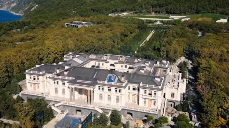 Rusi se okreću od Putina? Nakon filma o njegovoj palači svaki &scaron;esti građanin Rusije ima negativan stav o Putinu