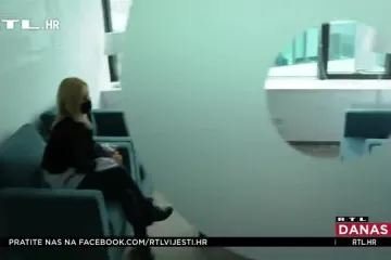 Taksisti se žale na preniske cijene, ali i na vozače iz Indije i Pakistana