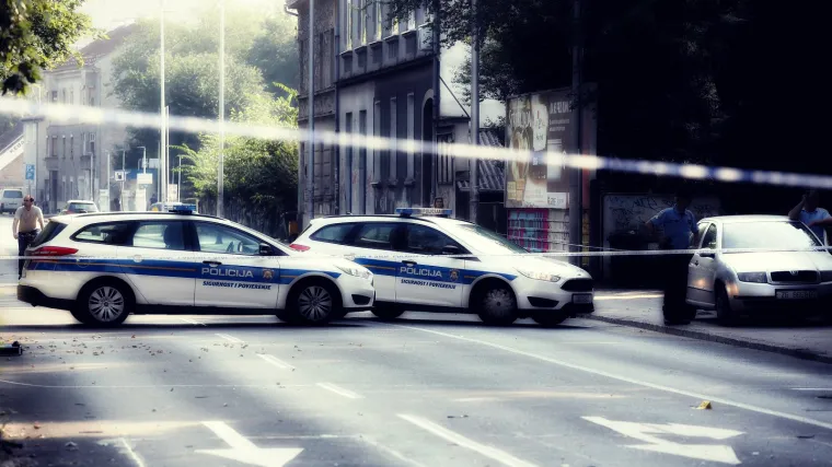 Policajac od 1992. ilegalno koristi službeni stan u Zagrebu, a MUP za sve zna već neko vrijeme. Sud mu je naložio da se iseli