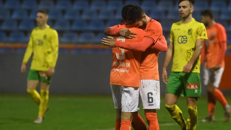 Deni Jurić zabio za slavlje