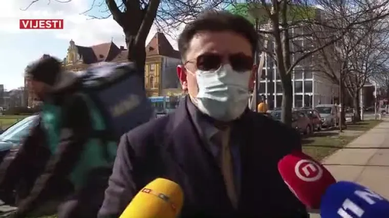 &Scaron;ef HGK se razljutio zbog pitanja o cijepljenju preko reda: 'U rovu sam u ratu proveo 1690 dana. Imam astmu'